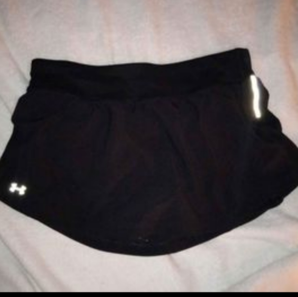 Woman's Under Armour skort